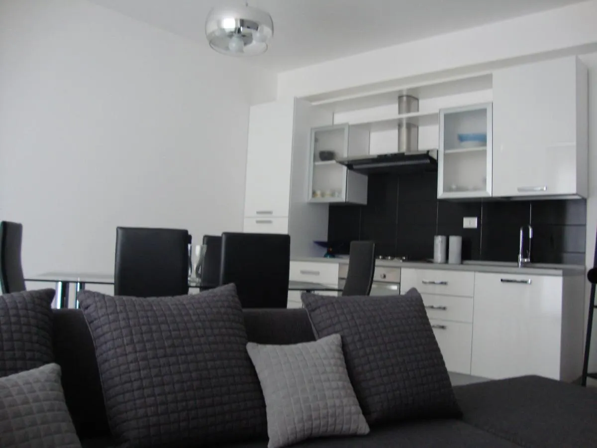 Apartment Appartamento In Villa Con Piscina Noto
